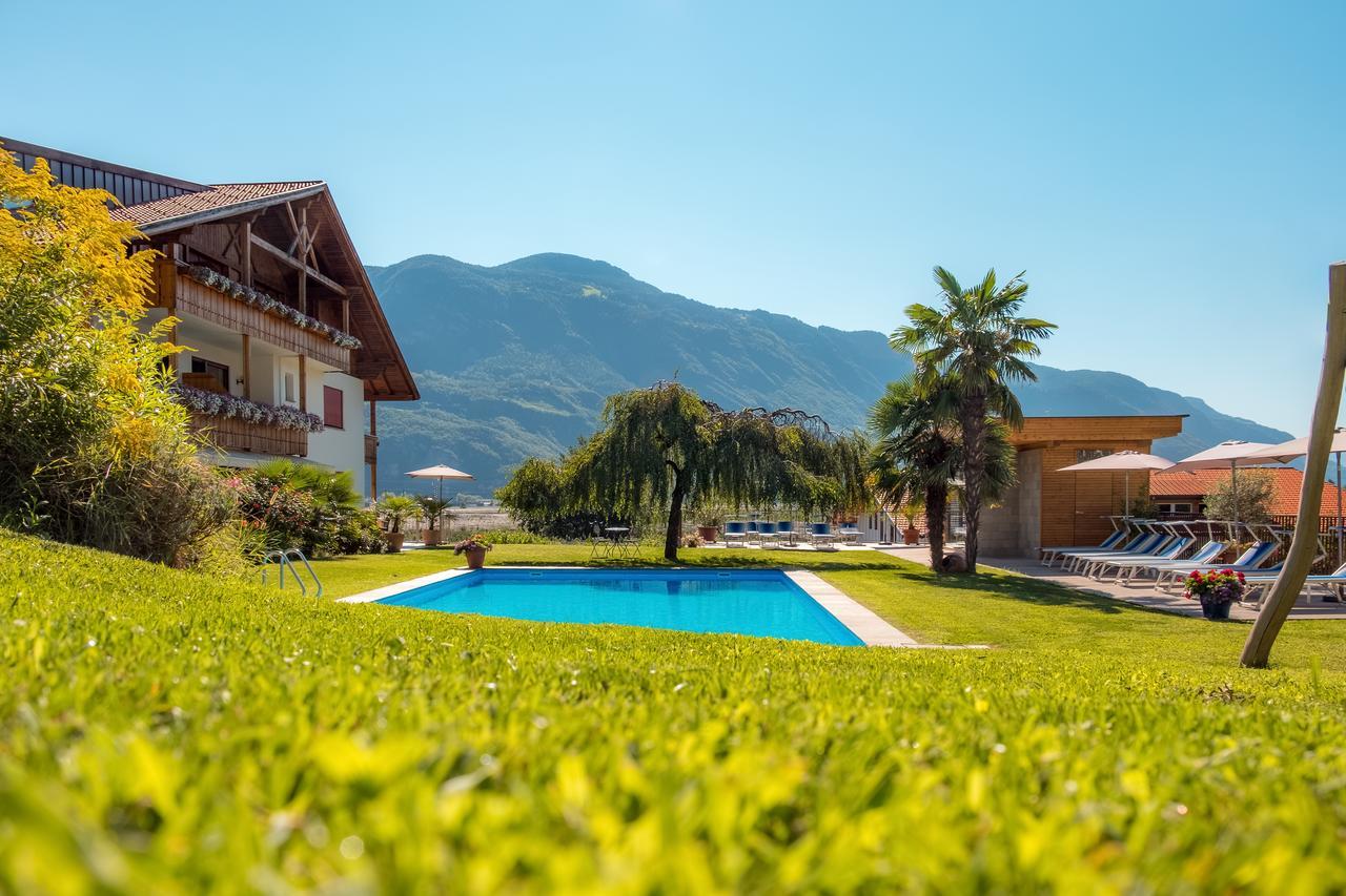 Hotel Und Residence Johanneshof Marlengo Esterno foto